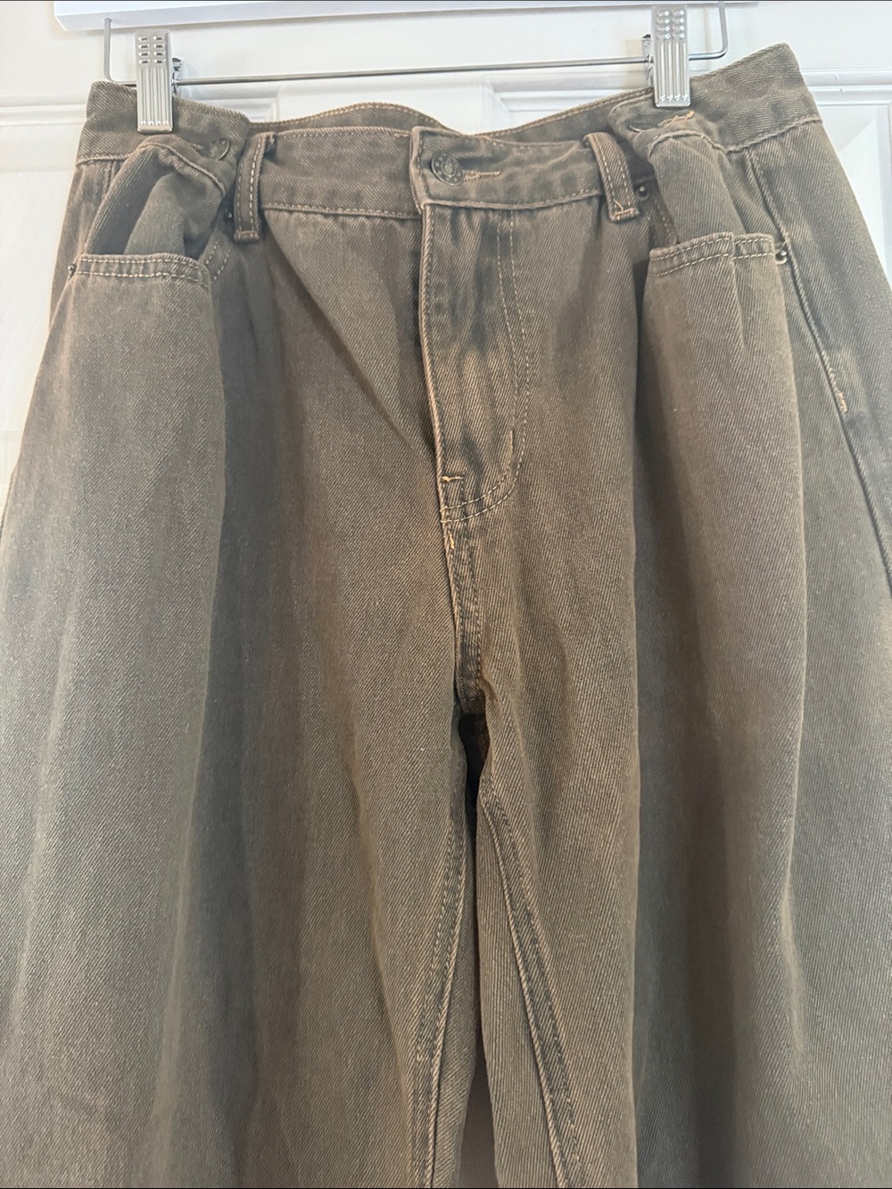 Lioness Wide-Leg Flare Jeans in Washed Brown - Picture 2 of 9
